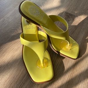 Vince Camuto Kitten Heels size 6.5